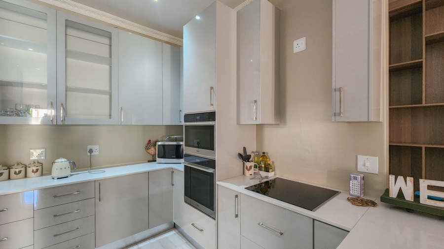 2 Bedroom Property for Sale in Xanadu Eco Park North West